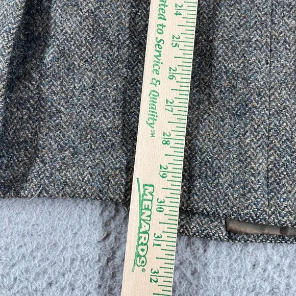 Vintage 70s Harris Tweed Scottish Wool Blazer Jacket Herringbone Leather Buttons